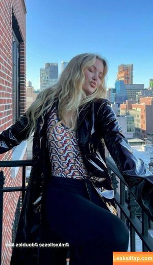 Zara Larsson photo #0093