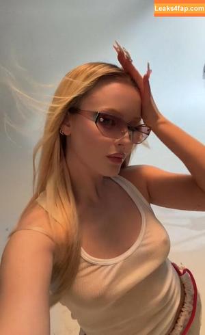 Zara Larsson photo #0133