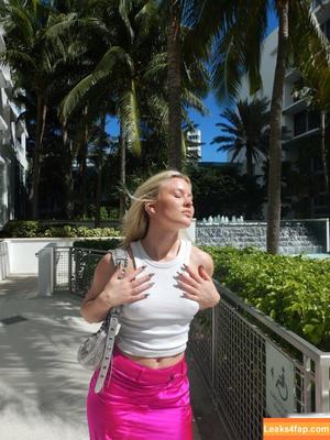 Zara Larsson photo #0192