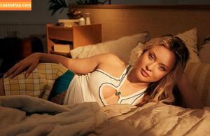 Zara Larsson photo #0214