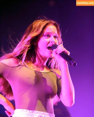 Zara Larsson photo #0415