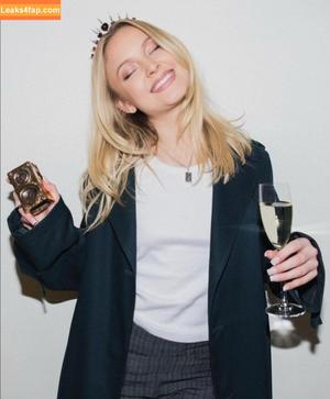 Zara Larsson photo #0447