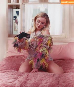 Zara Larsson photo #0469