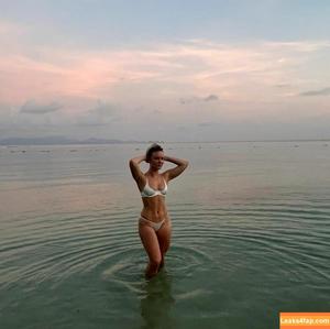 Zara Larsson photo #0477