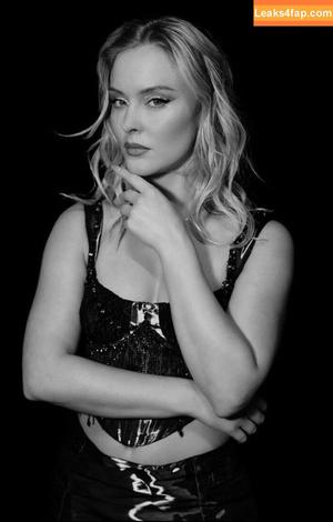 Zara Larsson photo #0493