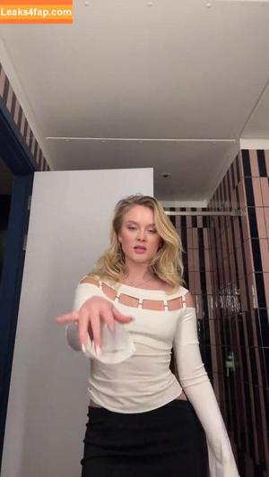 Zara Larsson photo #0506