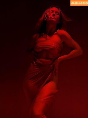 Zara Larsson photo #0570