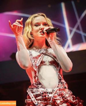 Zara Larsson photo #0585