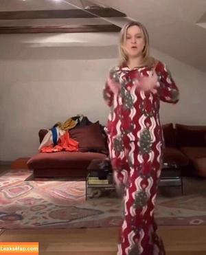 Zara Larsson photo #0590