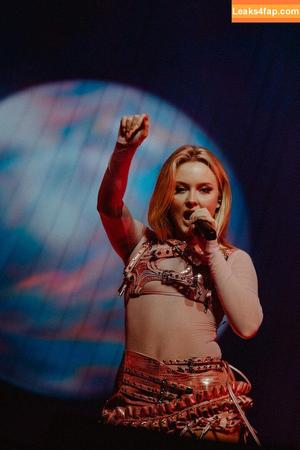 Zara Larsson photo #0592