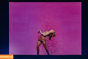 Zara Larsson photo #0596