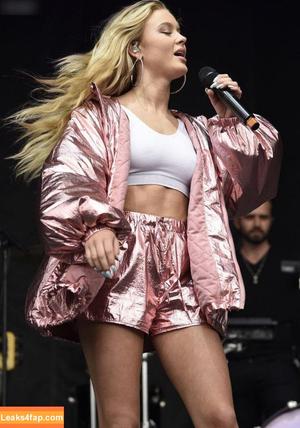 Zara Larsson photo #0805