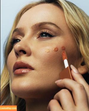 Zara Larsson photo #0947