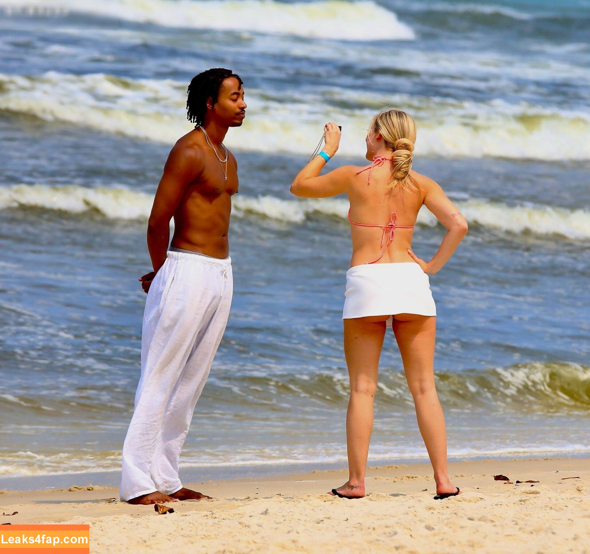 Zara Larsson / zaralarsson leaked photo photo #1067
