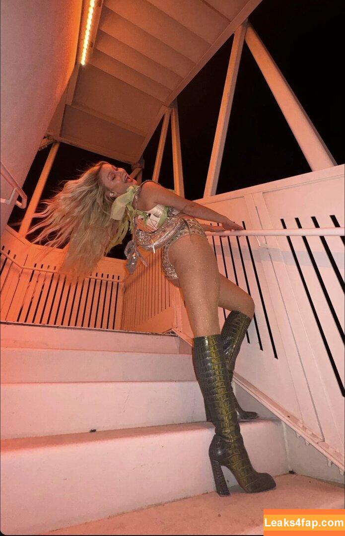 Zara Larsson / zaralarsson leaked photo photo #1090
