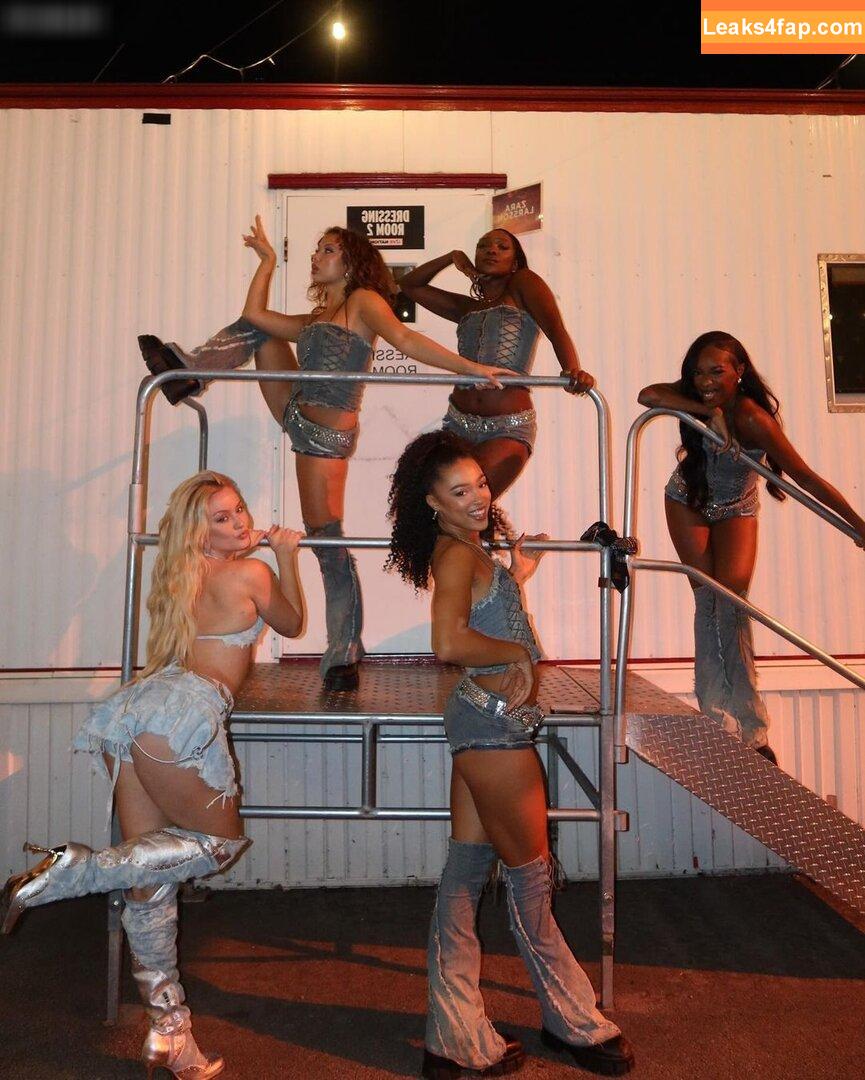 Zara Larsson / zaralarsson leaked photo photo #1099