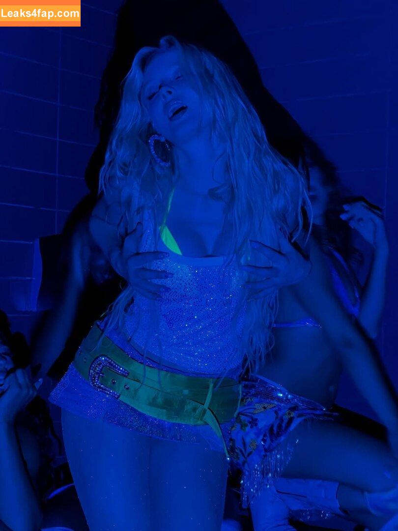 Zara Larsson / zaralarsson leaked photo photo #1392