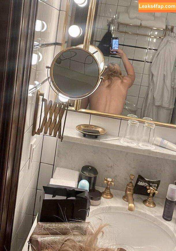 Zara Larsson / zaralarsson leaked photo photo #1584