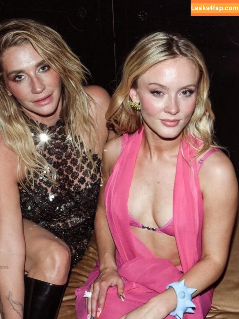 Zara Larsson / zaralarsson leaked photo photo #1600