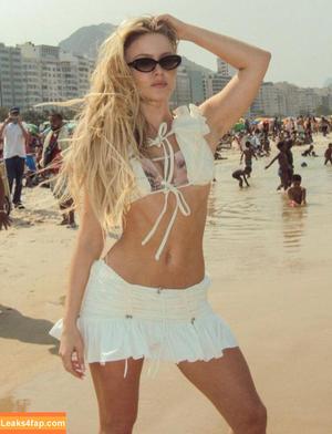 Zara Larsson photo #1040