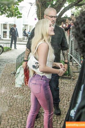 Zara Larsson photo #1056