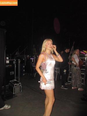 Zara Larsson фото #1410