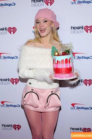 Zara Larsson photo #1509