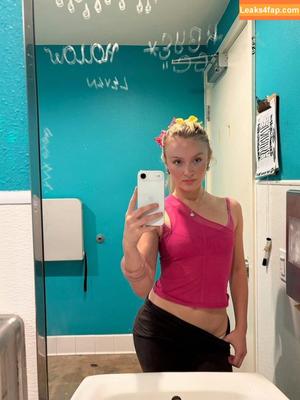 Zara Larsson photo #1633