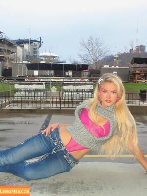 Zara Larsson photo #1676