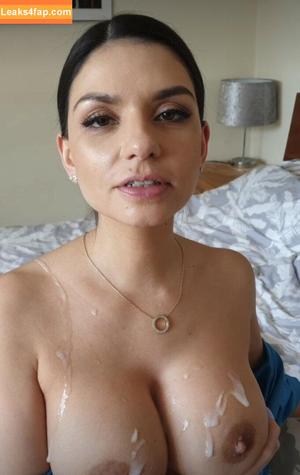 Zara Mae photo #0009