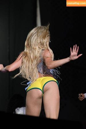 zaralarsson photo #0005