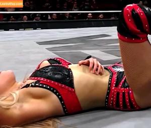 Zayda Steel photo #0040