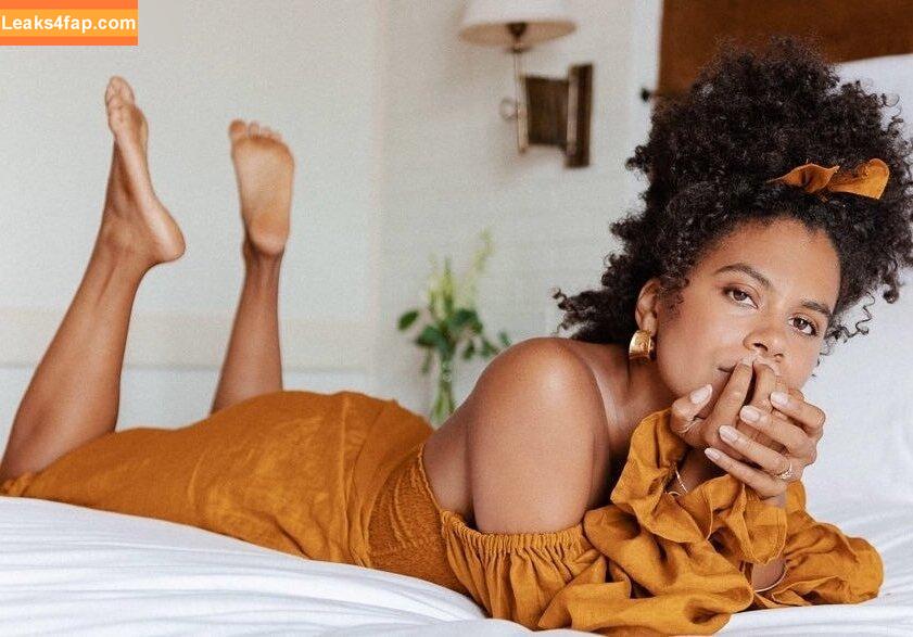 Zazie Beetz / zaziebeetz leaked photo photo #0025