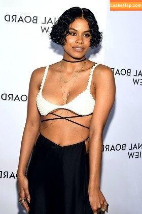 Zazie Beetz / zaziebeetz слитое фото фото #0029