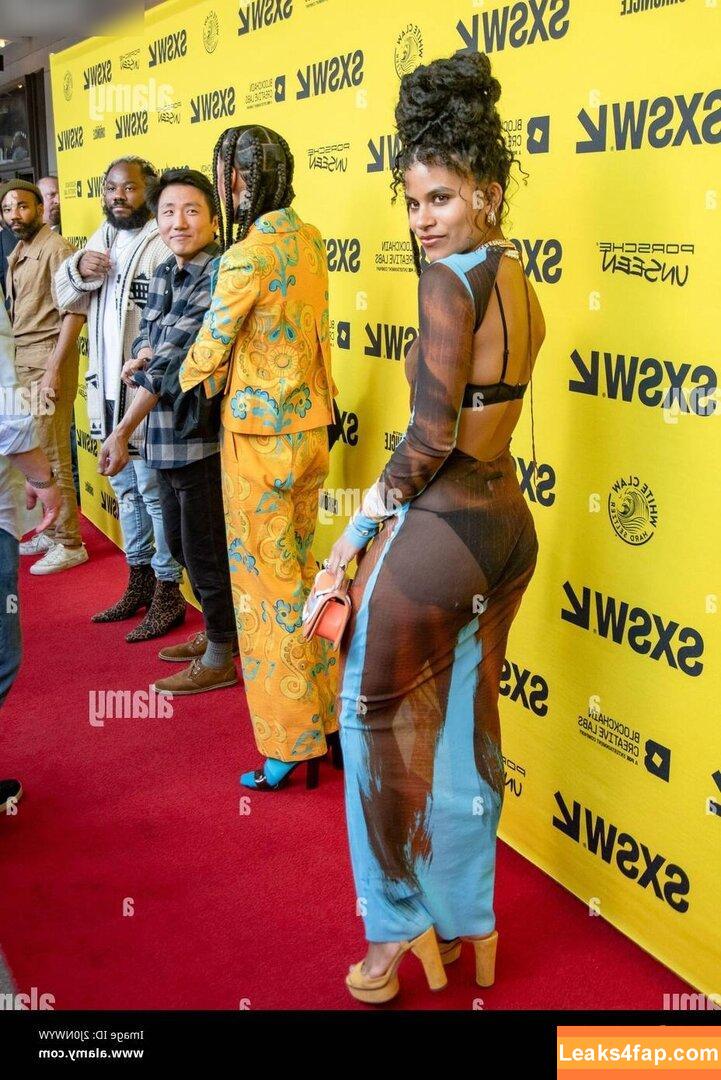 Zazie Beetz / zaziebeetz leaked photo photo #0036