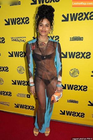 Zazie Beetz фото #0030