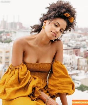 Zazie Beetz фото #0039