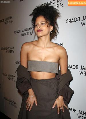 Zazie Beetz фото #0051