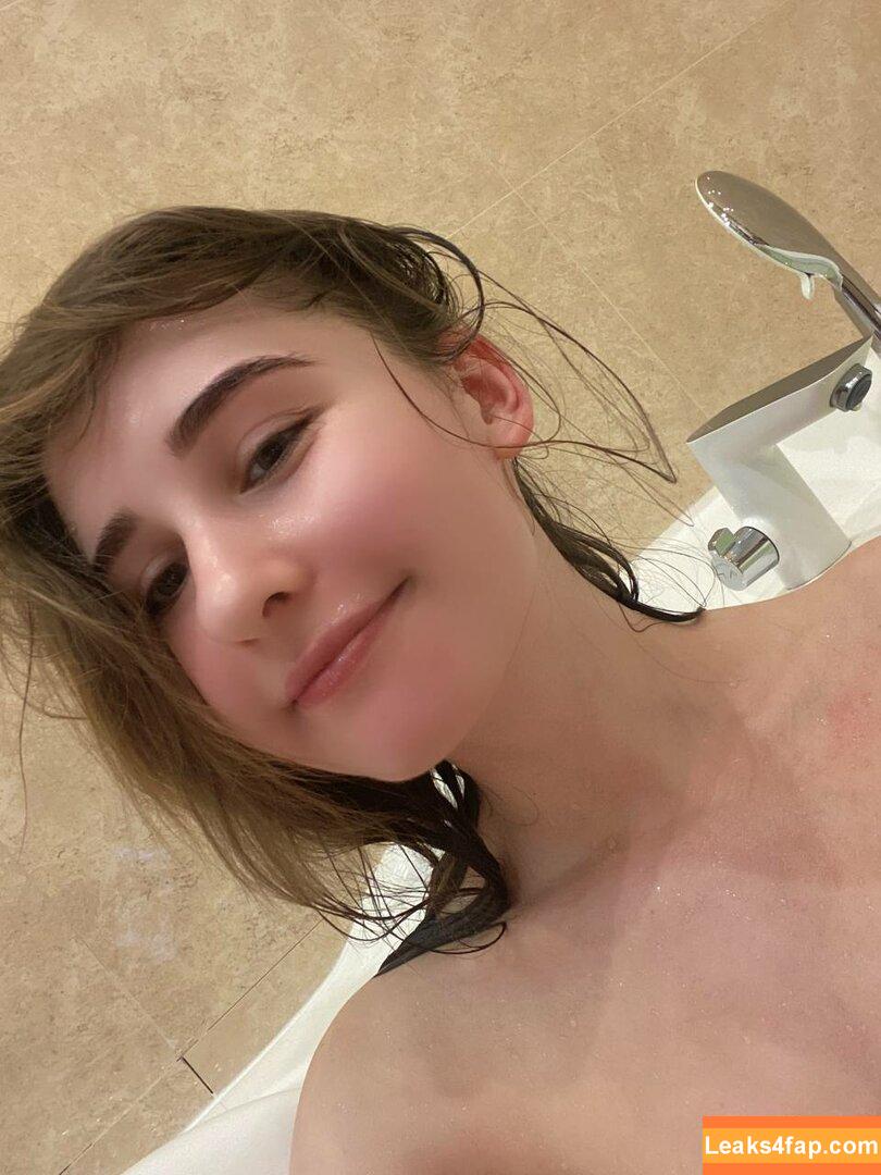 Zefirka_natsuki / NatsukiZefirka / Zefirka_ Natsuki / Zefirkanatsuki leaked photo photo #0254