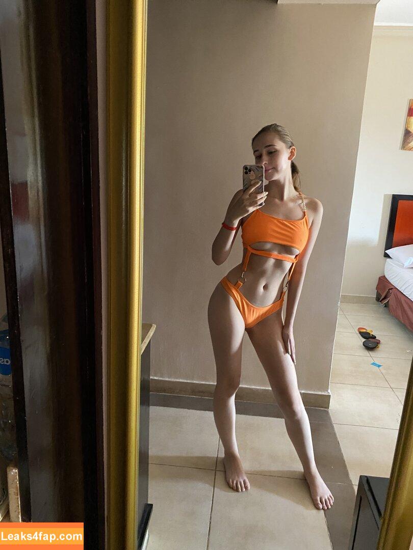 Zefirka_natsuki / NatsukiZefirka / Zefirka_ Natsuki / Zefirkanatsuki leaked photo photo #0435