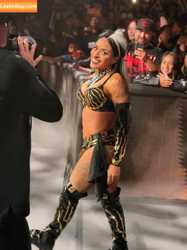 Zelina Vega /  / Thea Trinidad / https: / zelinavegawwe leaked photo photo #1205