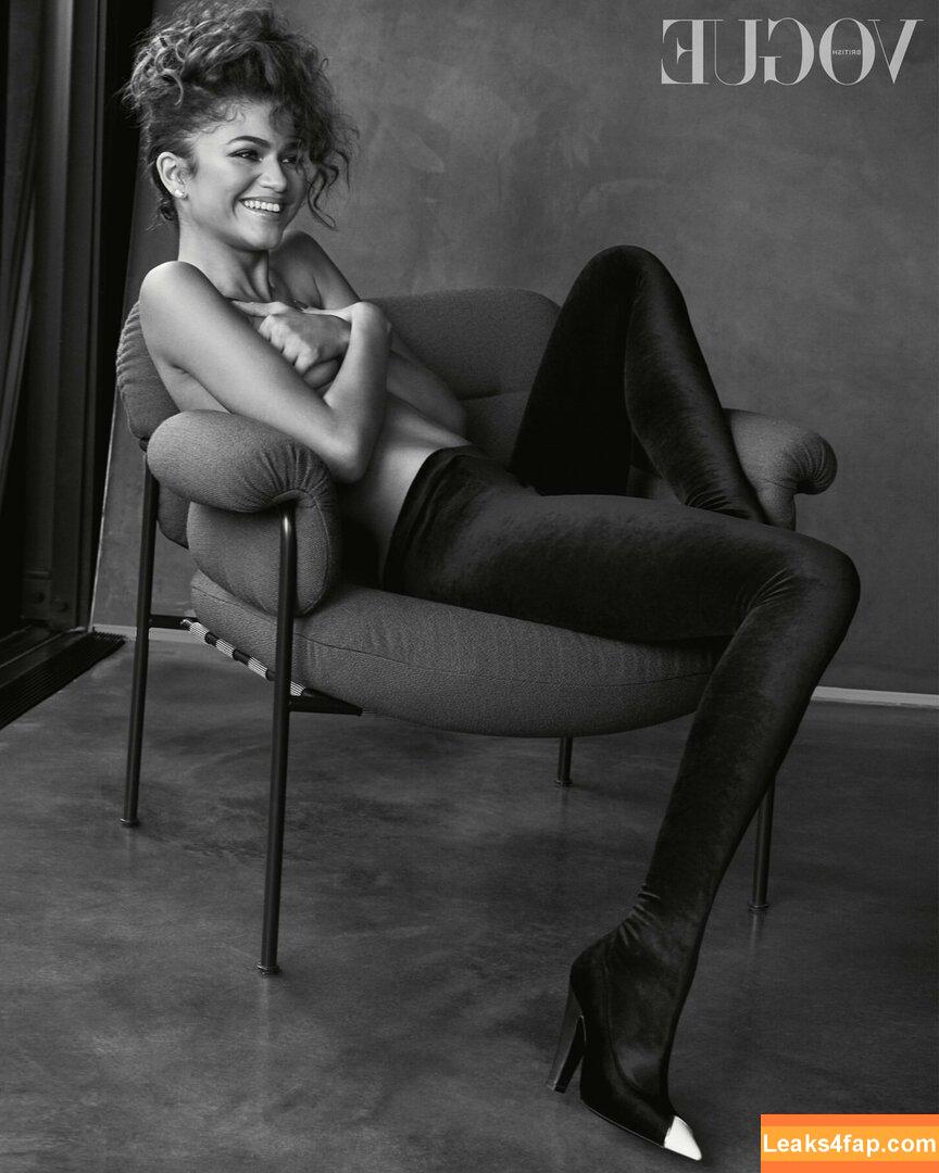 Zendaya / zayarose11 слитое фото фото #0009