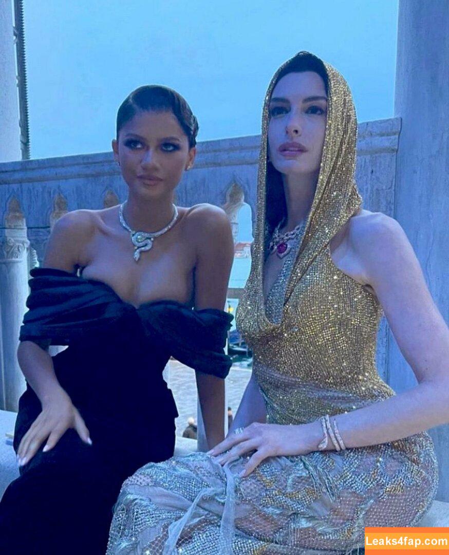 Zendaya / zayarose11 слитое фото фото #0232