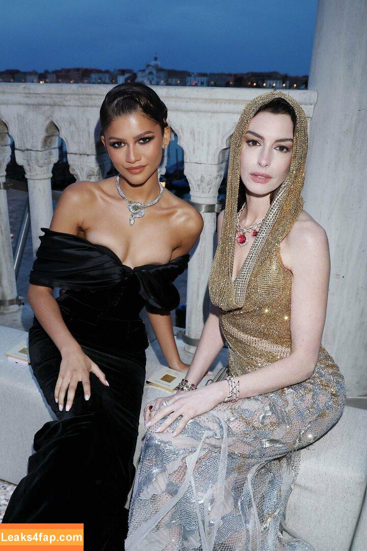 Zendaya / zayarose11 слитое фото фото #0233