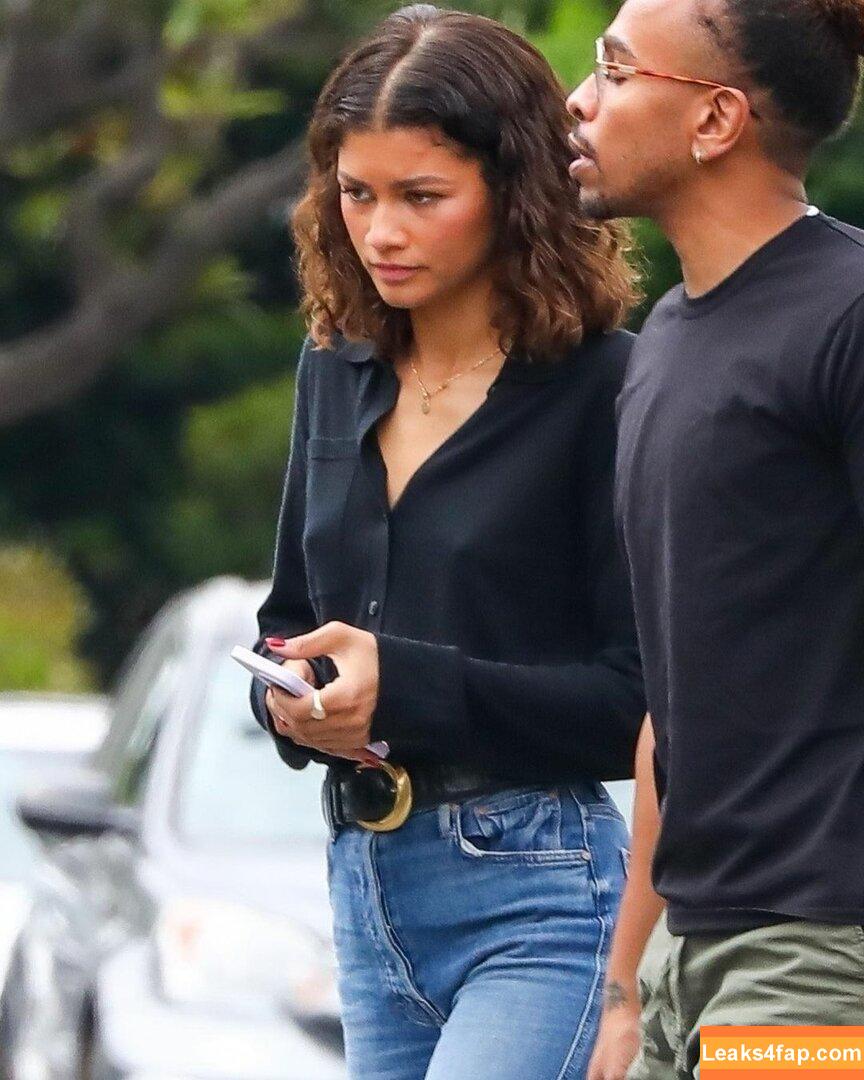 Zendaya / zayarose11 слитое фото фото #0267