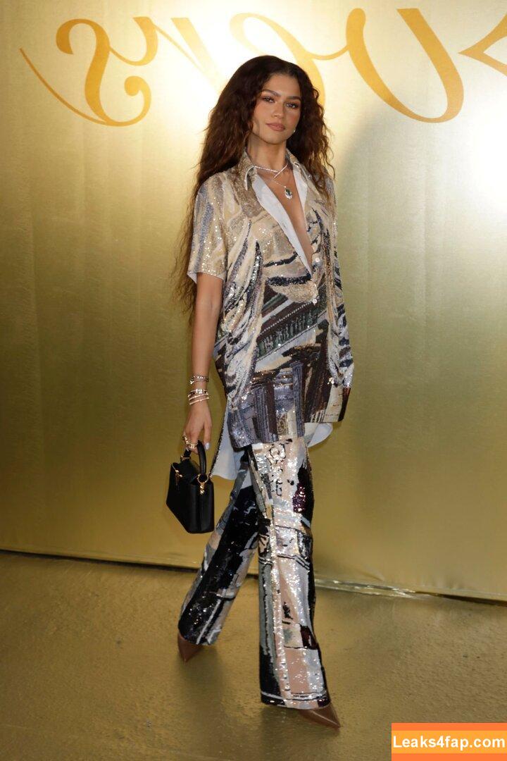 Zendaya / zayarose11 leaked photo photo #0293
