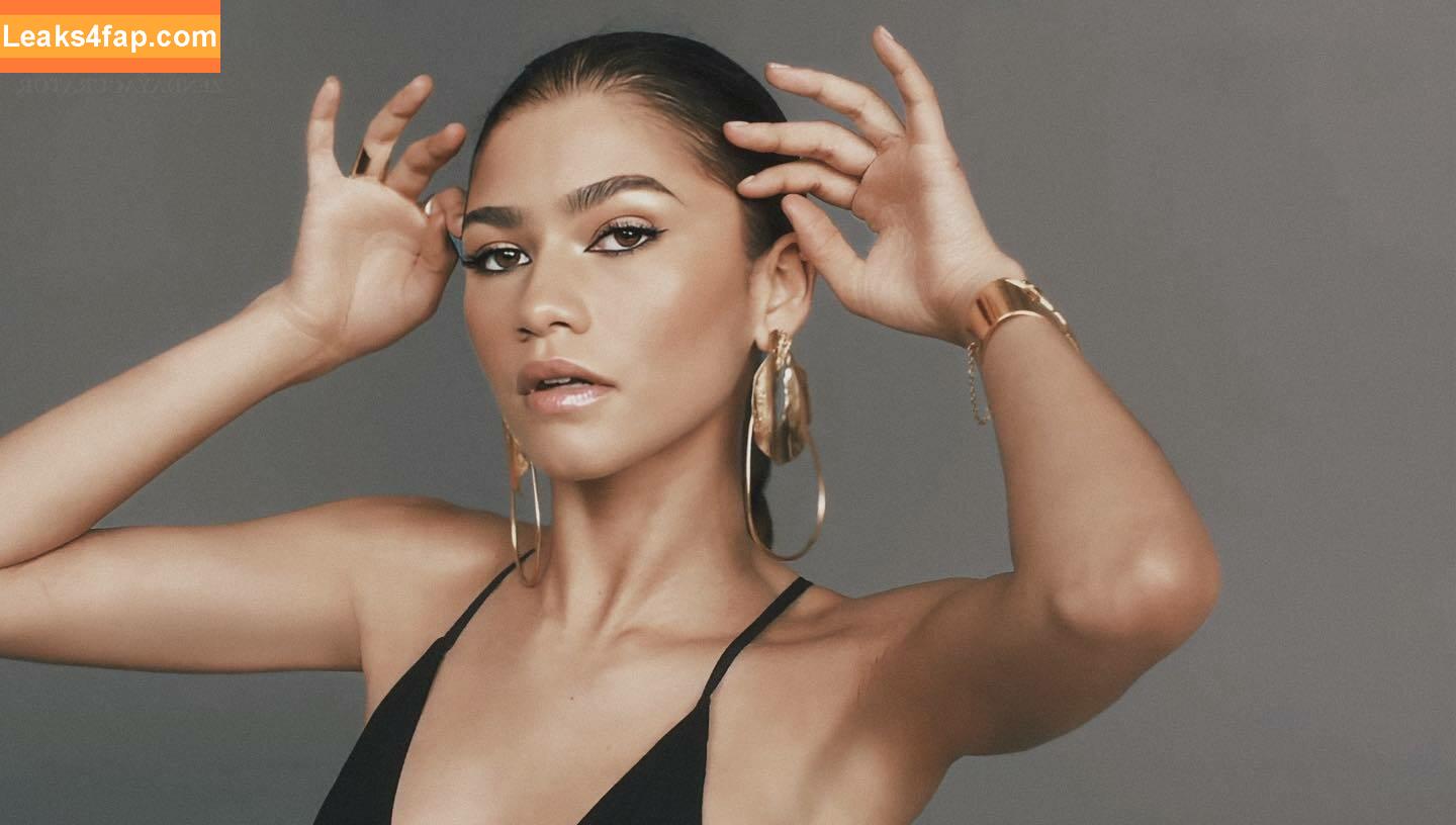 Zendaya / zayarose11 слитое фото фото #0328