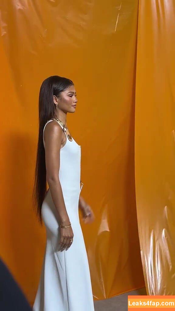 Zendaya / zayarose11 слитое фото фото #0409