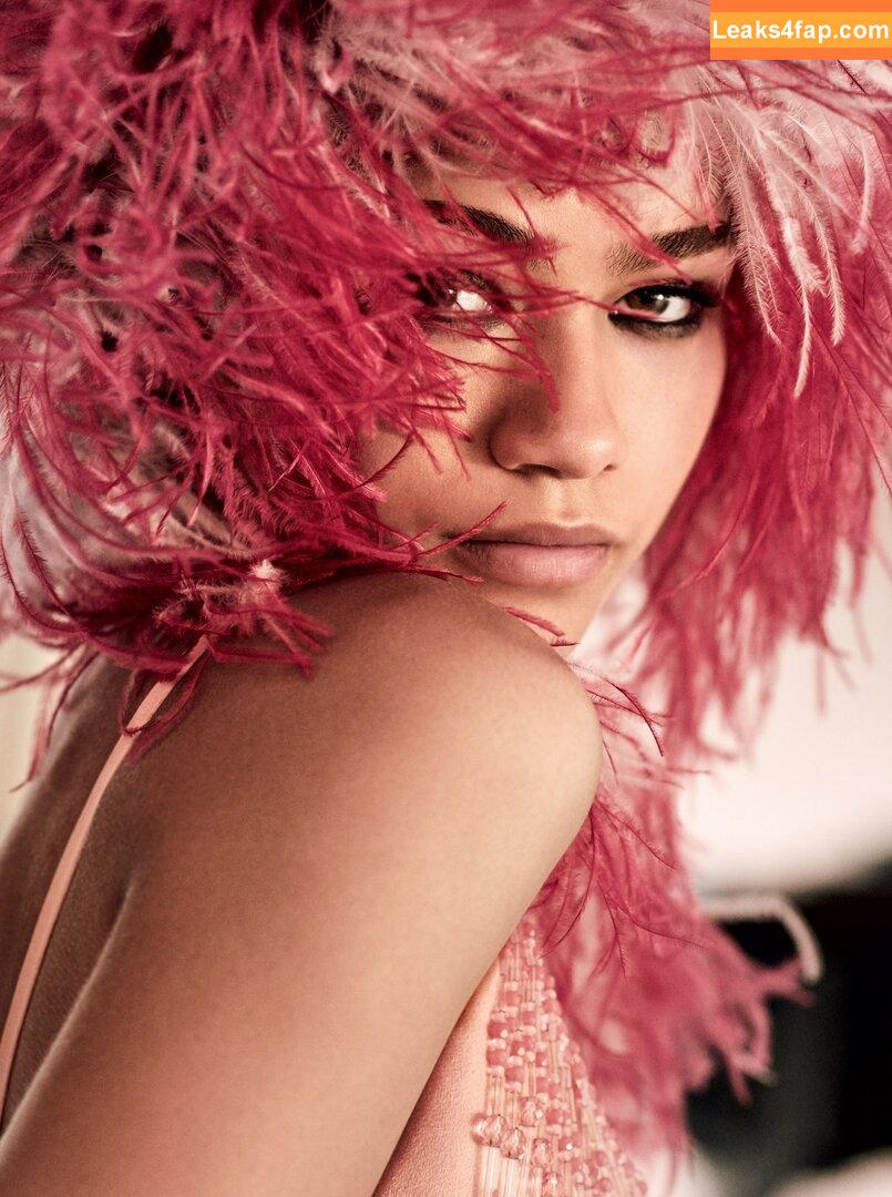 Zendaya / zayarose11 слитое фото фото #0530