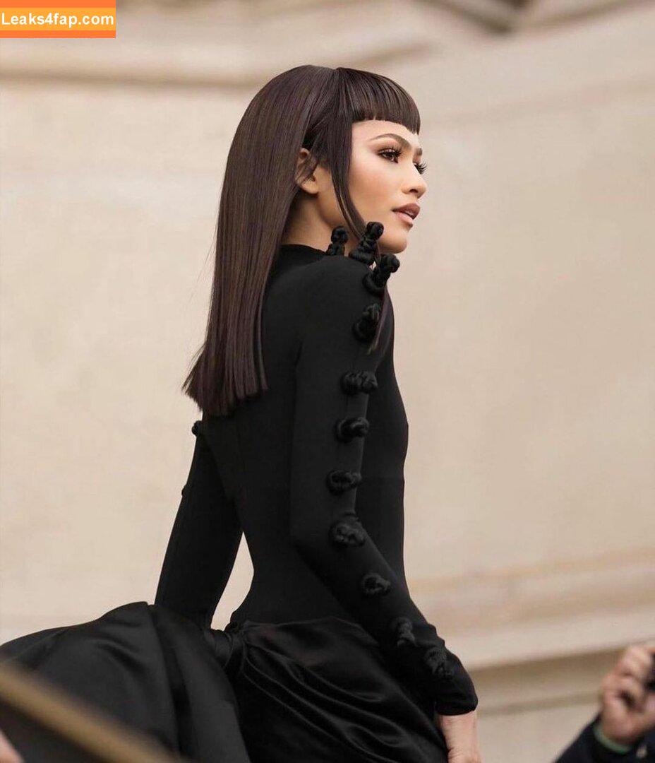 Zendaya / zayarose11 слитое фото фото #0603